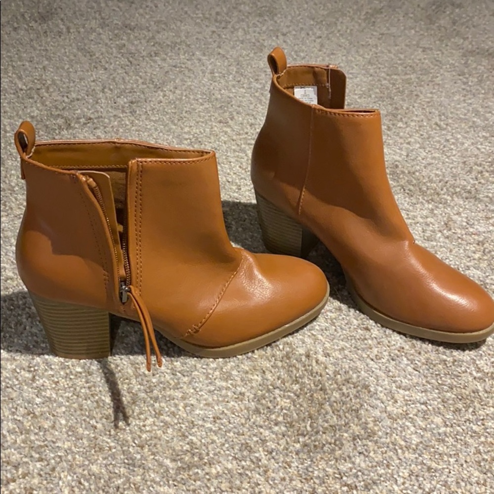 Old navy booties